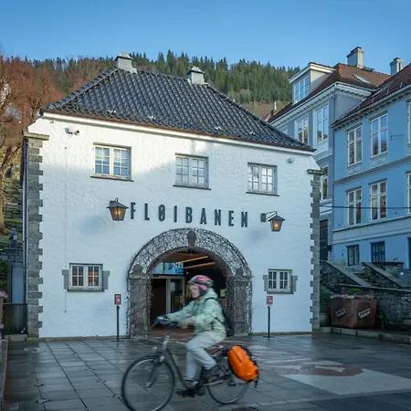 Appartement And Historic 2br - 300m To Bryggen *